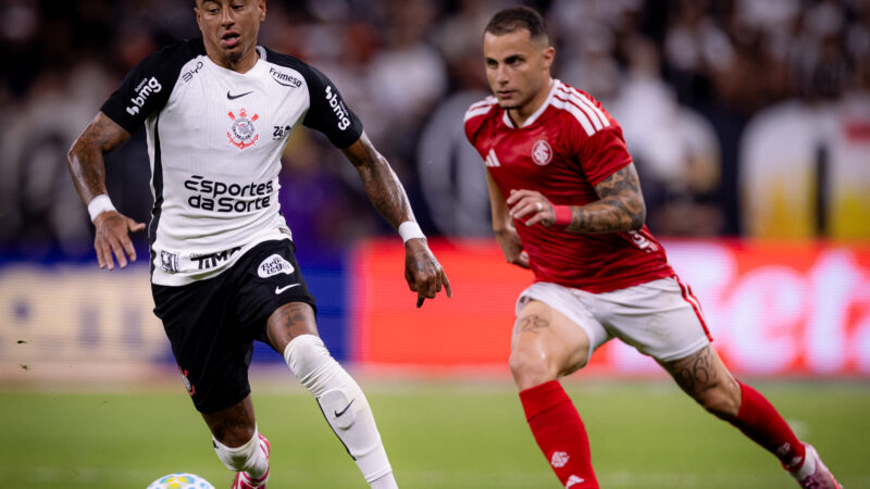 Internacional e Corinthians se enfrentam nesta noite pelo jogo de ida das oitavas da Copa do Brasil
