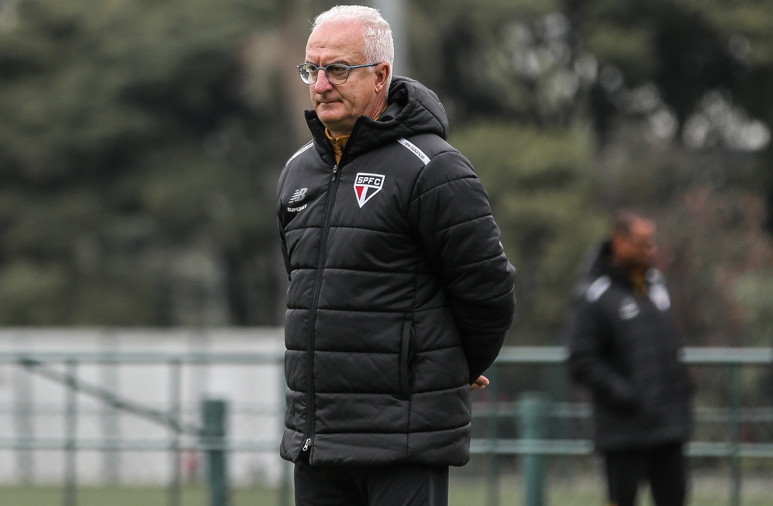 Dorival Júnior amplia jejum no Brasileirão após derrota do São Paulo