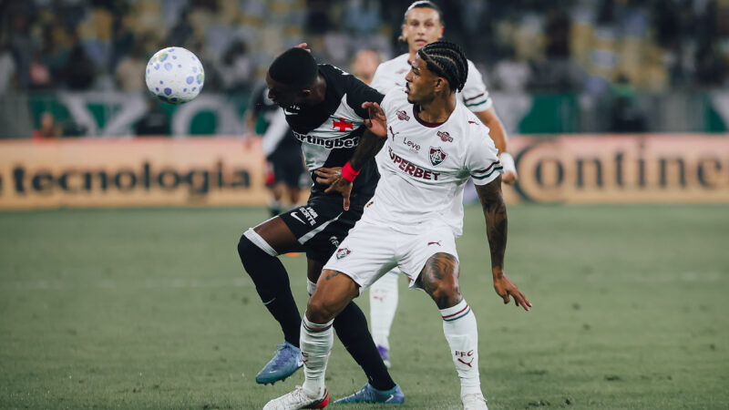 Galeria de fotos registra jogo de ida entre Vasco e Fluminense pelas oitavas da Copa do Brasil