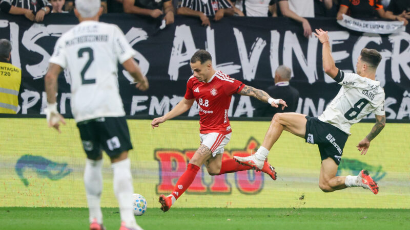 Corinthians vence o Internacional por 2 a 1, mas é eliminado da Copa do Brasil 2026