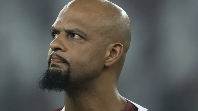 Felipe Melo afirma que Flamengo “está marcando território” em polêmica com Palmeiras sobre arbitragem