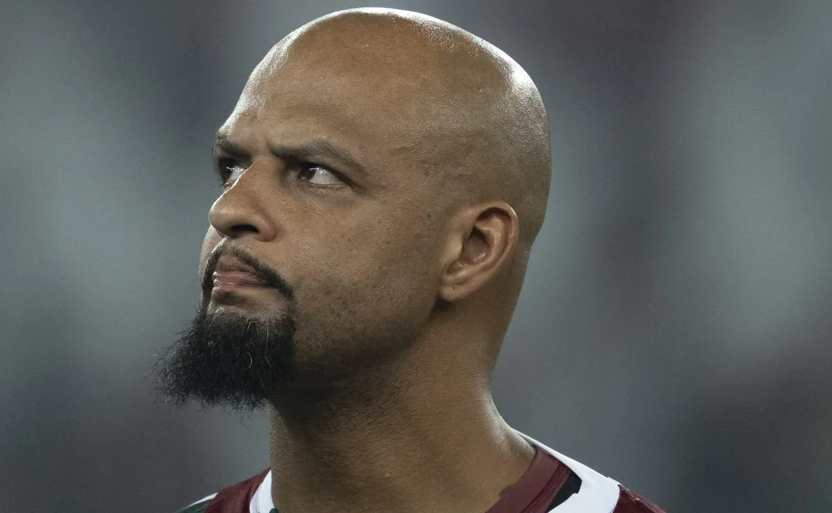 Felipe Melo afirma que Flamengo “está marcando território” em polêmica com Palmeiras sobre arbitragem