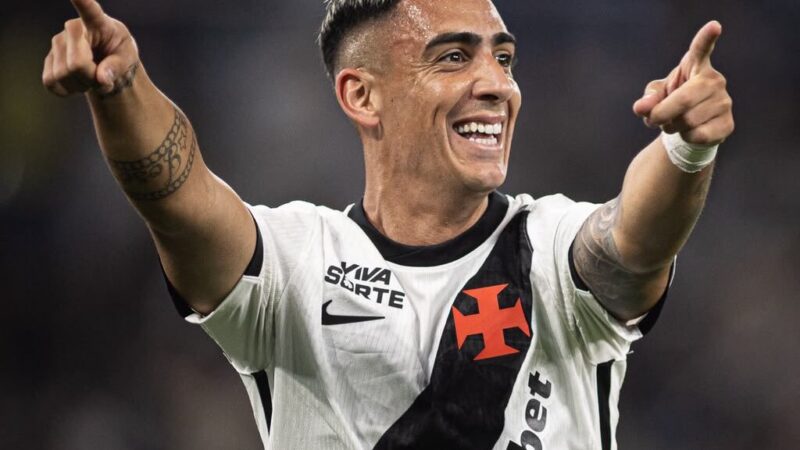 Vasco bate Fluminense por 3 a 1 em duelo pela Copa do Brasil