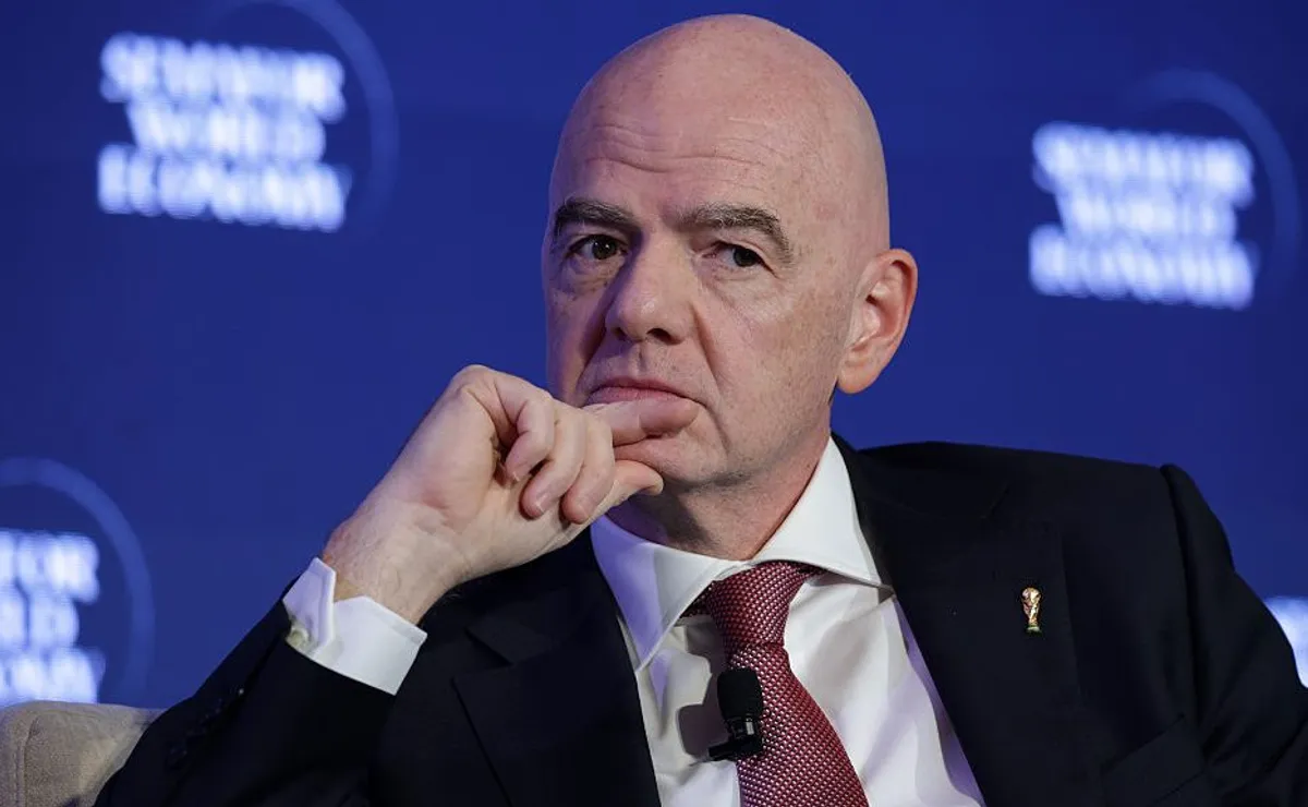 Infantino teria oferecido final da Copa de 2030 ao Marrocos em troca de apoio, diz The Times