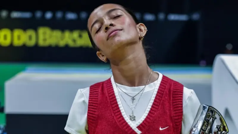 Rayssa Leal vence SLS Rio Takeover e dedica título ao pai