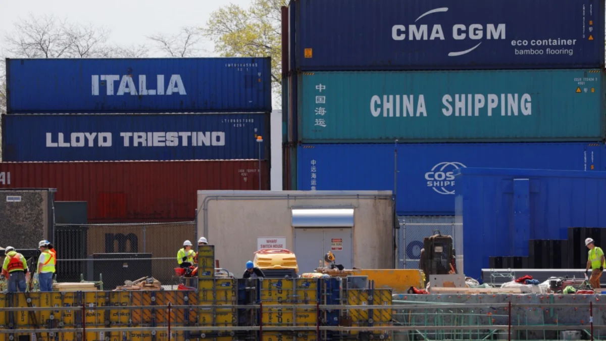 Déficit comercial dos EUA recua em junho, mas efeito das tarifas de Trump é limitado