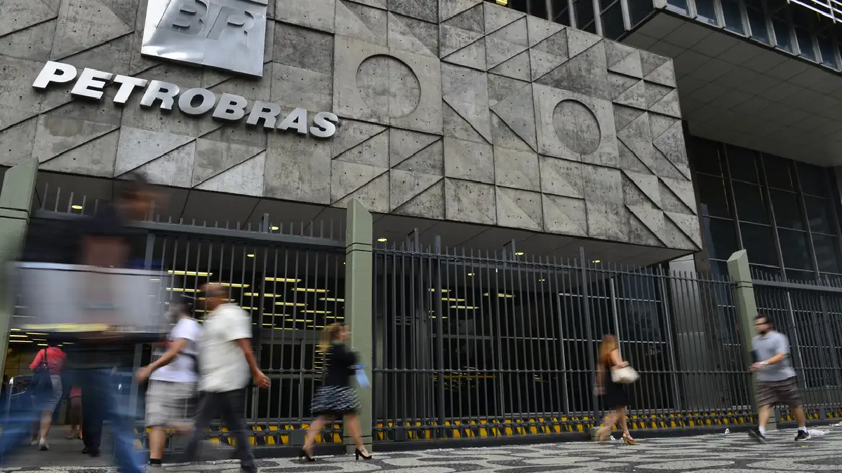 30/06/2026 — Petrobras registra lucro líquido de R$ 52,4 bilhões no 2º trimestre e anuncia R$ 17,4 bilhões em dividendos