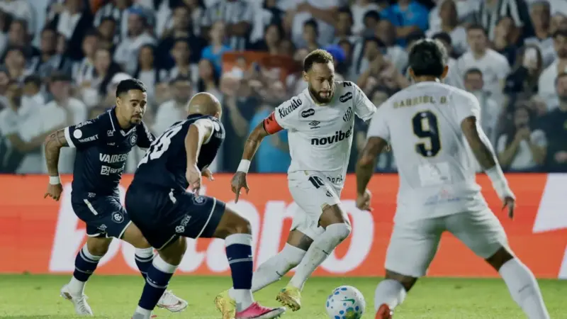 Santos visita o Remo no Mangueirão com Remo em desvantagem nas cobranças por pênaltis na Copa do Brasil