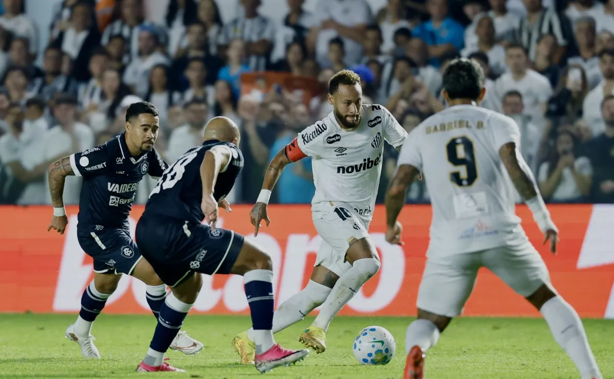 Santos visita o Remo no Mangueirão com Remo em desvantagem nas cobranças por pênaltis na Copa do Brasil