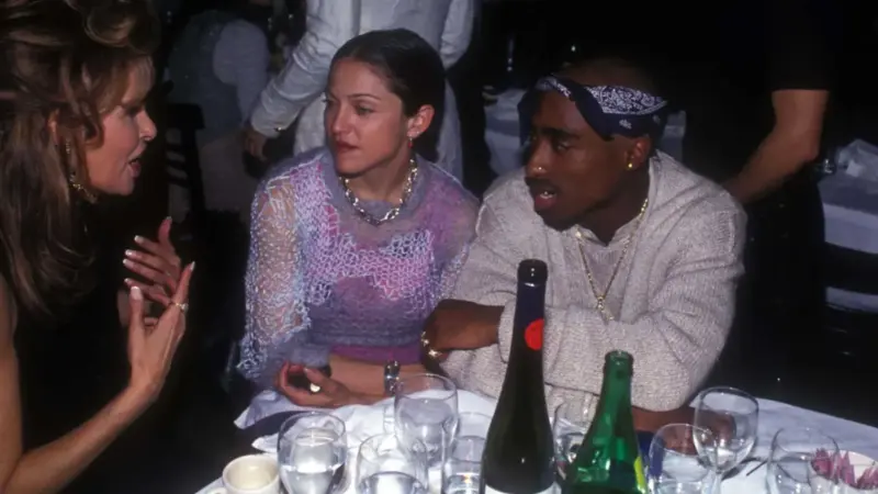 Carta de Tupac a Madonna escrita na prisão reaparece à venda e traz fim amargo do affair