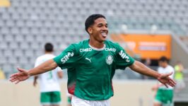 04/08/2026 — Palmeiras goleia Juventude por 5 a 0 e dorme na vice-liderança do Brasileirão sub-17