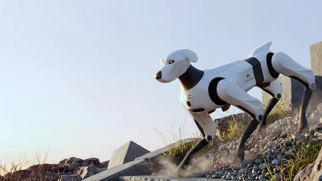 Chery traz ao Brasil cão-robô para consumidores e humanoide para concessionárias
