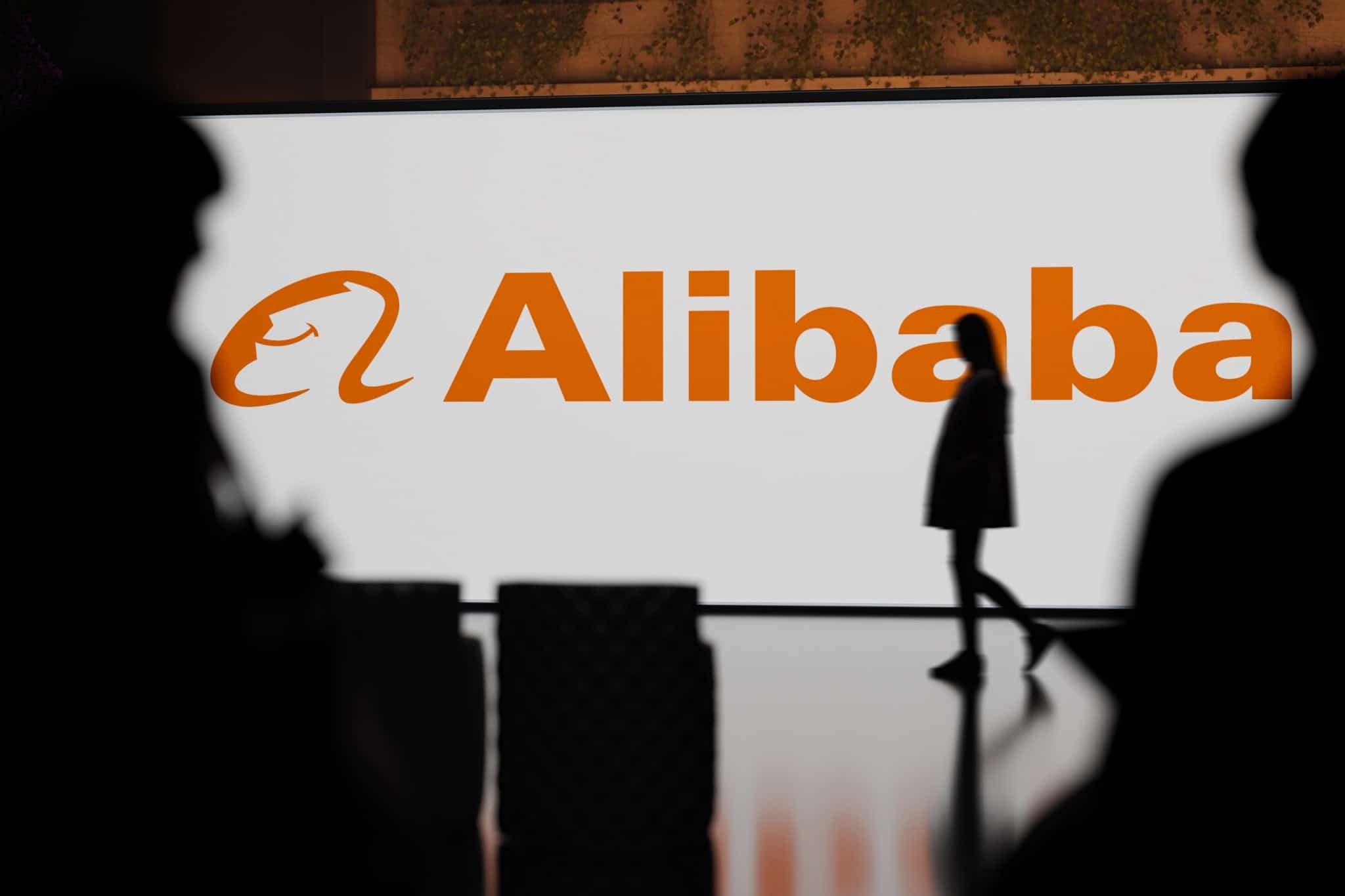 DeepSeek reduz custos e Alibaba apresenta maior modelo de IA da China