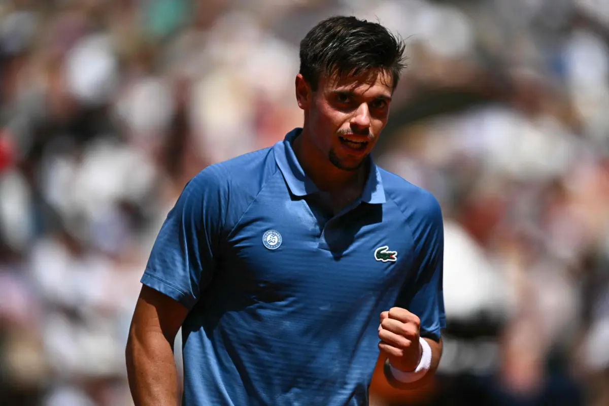 Arthur Gea supera Denis Shapovalov e conquista ATP 250 de Los Cabos