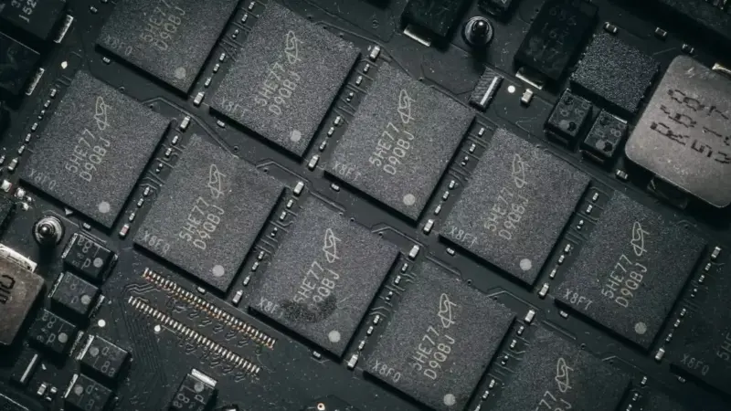 Maiores fabricantes de memória vendem toda a capacidade de DRAM e HBM para 2027