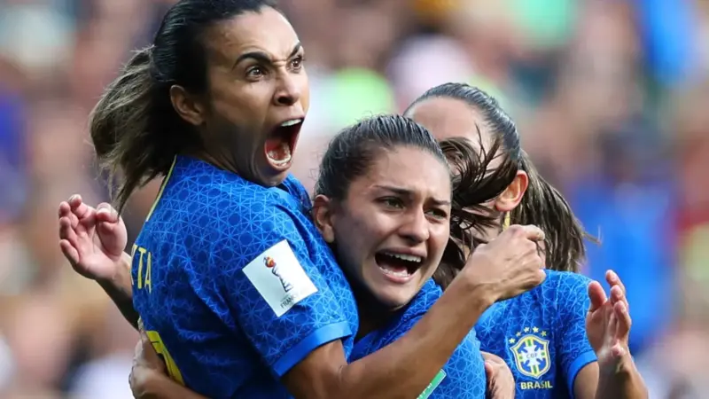 Netflix fecha acordo bilionário e assegura direitos das Copas do Mundo Feminina de 2027 e 2031