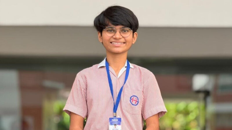 Jovem supera perdas e dificuldades da família, tira 94% no CBSE e passa no NEET UG 2026 para cursar Medicina