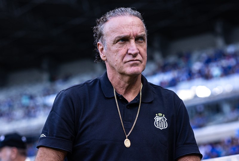 Cuca pede fim do transfer ban e reforços ao Santos após derrota na Vila Belmiro