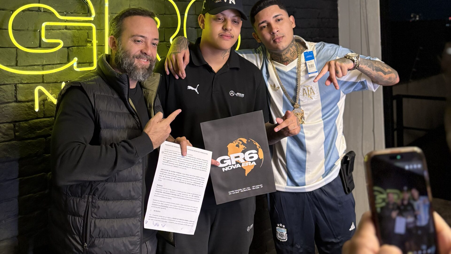 FR DA NORTE expande atuação na música, torna-se empresário e anuncia agenciamento de MC Vitinho da Sul