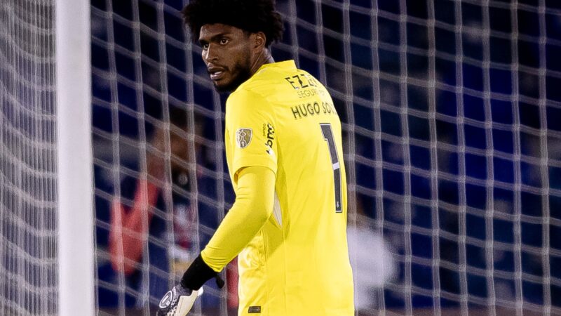 Hugo Souza elogia Memphis e diz que Corinthians acredita em recuperação na Copa do Brasil