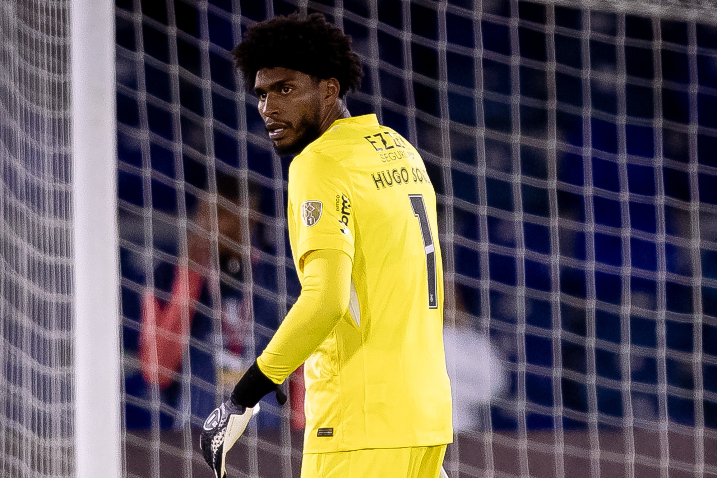 Hugo Souza elogia Memphis e diz que Corinthians acredita em recuperação na Copa do Brasil