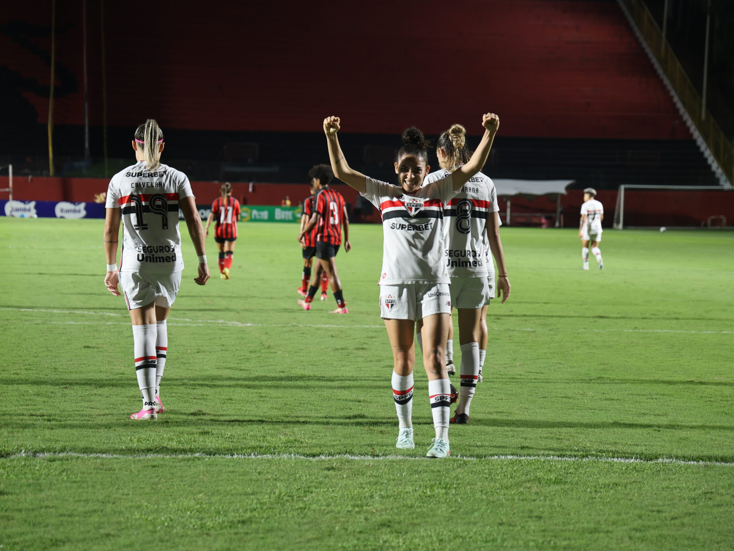 São Paulo e RB Bragantino se enfrentam pelo Brasileirão Feminino; veja prováveis escalações e onde assistir