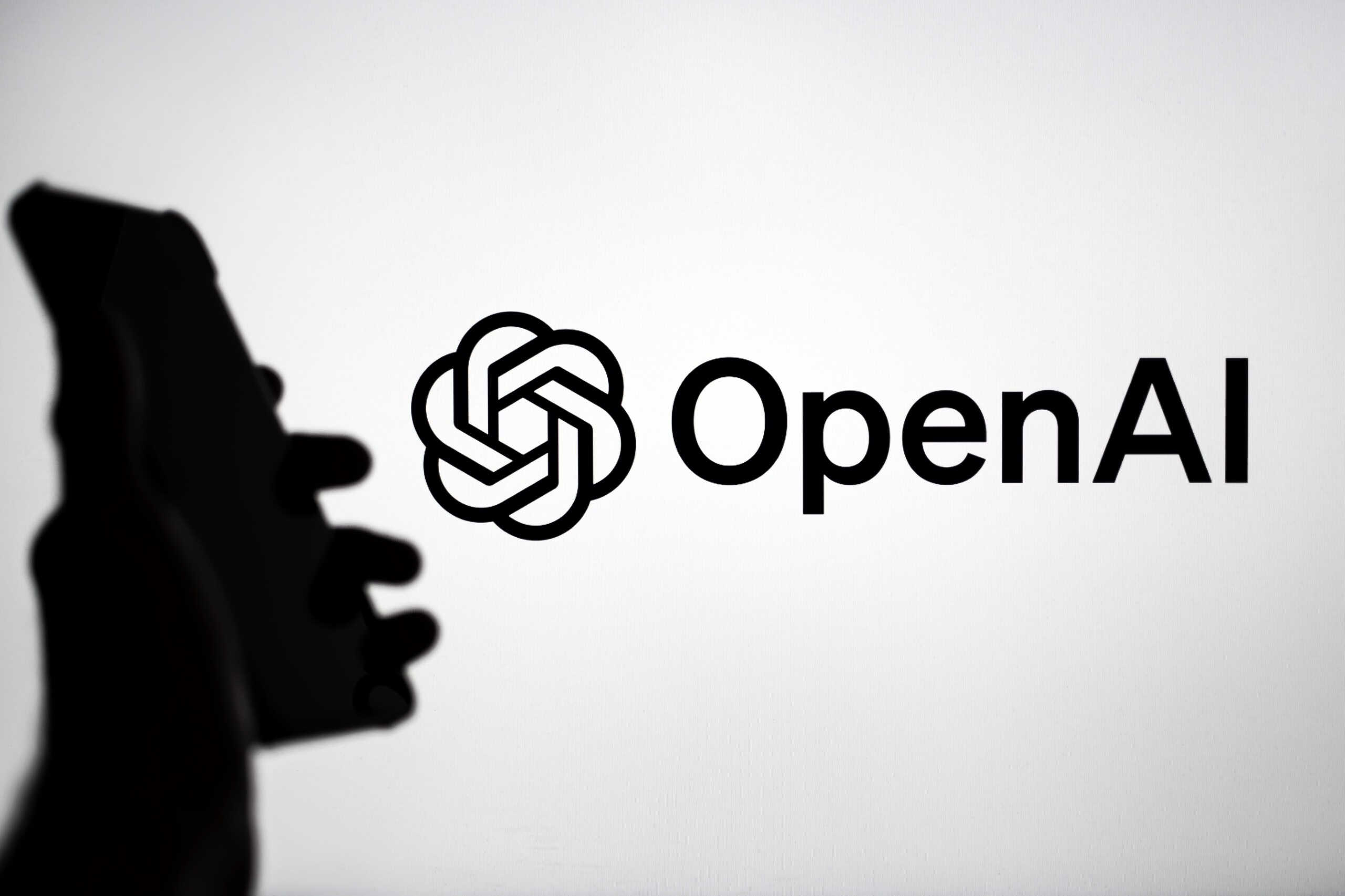 Vazam detalhes do primeiro dispositivo de hardware da OpenAI, apontado como alto-falante em formato “rosquinha”