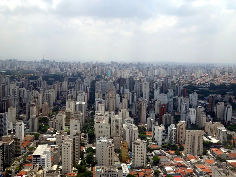 Santander leva mais de 200 imóveis a leilão online com descontos de até 92%