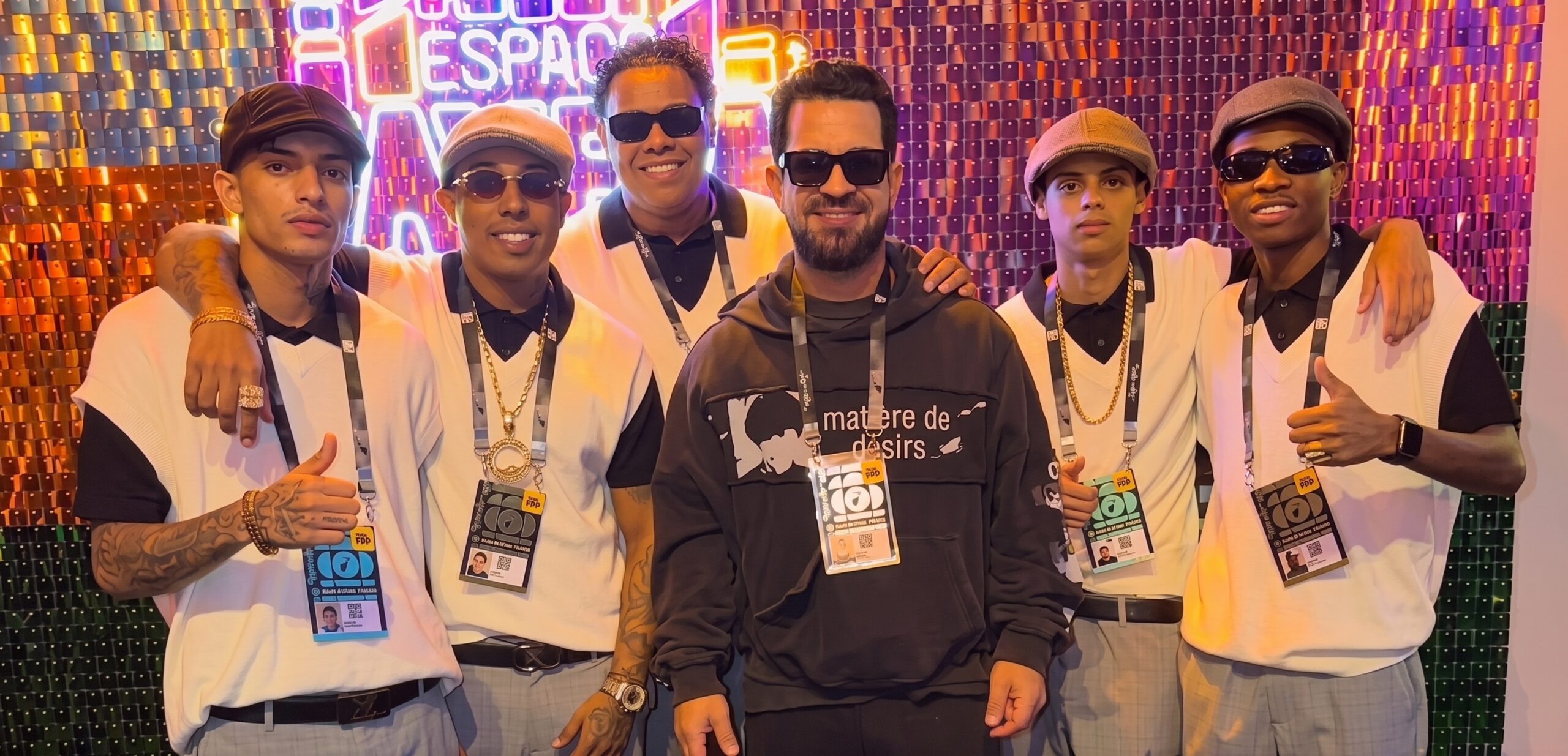 Coral das Quebradas sobe ao palco do Rock in Rio ao lado de Dennis e homenageia Mr. Catra